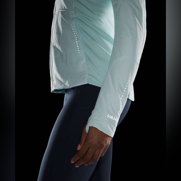 Lululemon Another Mile Jacket Sheer Blue - Picture 3 of 7